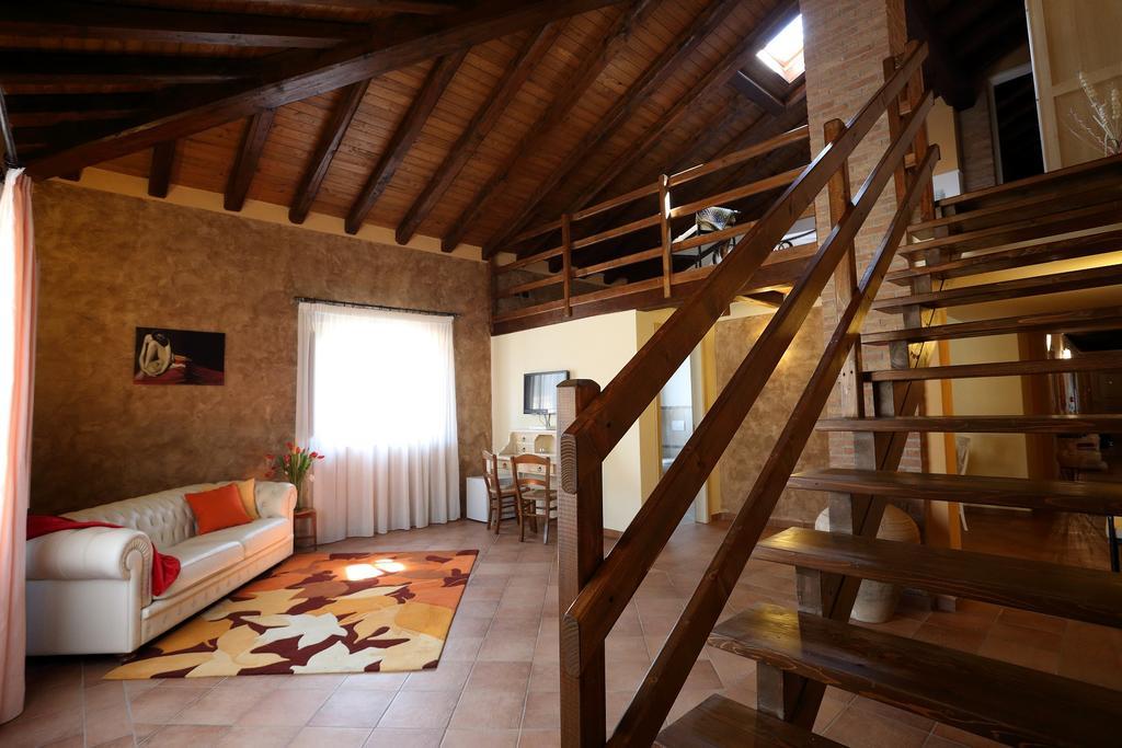 Agriturismo Creta Rossa Torre di Ruggiero Exterior foto